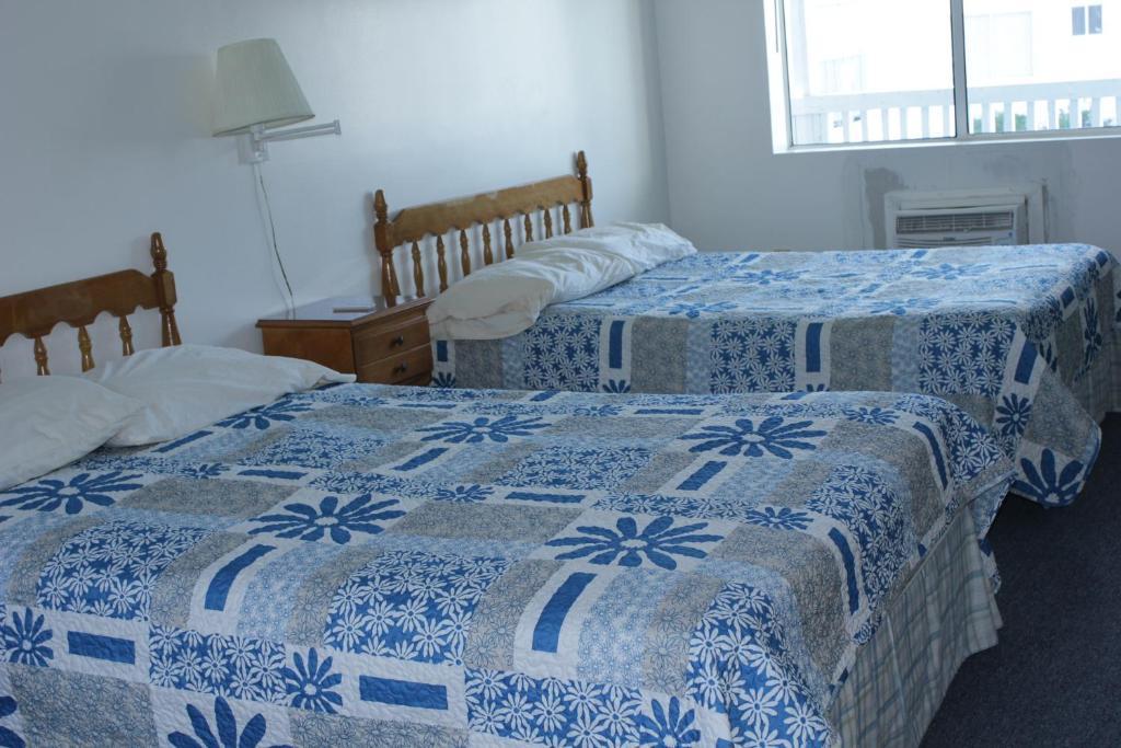 Motel Flagship Motorcourt Hampton Habitación foto